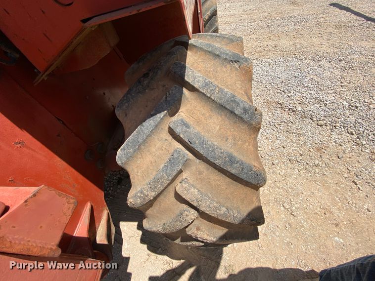 image for item HG9179 2000 Ditch Witch 8020T  cable plow