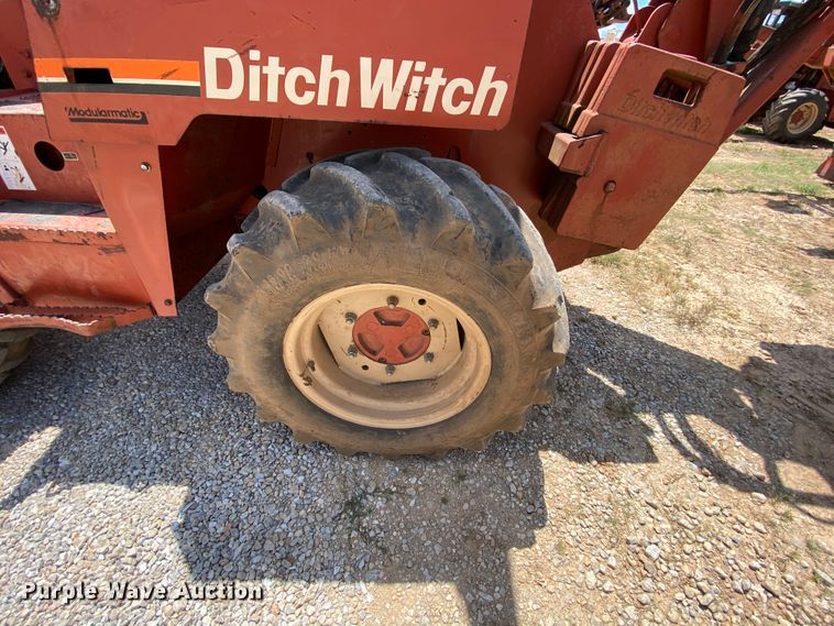 image for item HG9179 2000 Ditch Witch 8020T  cable plow