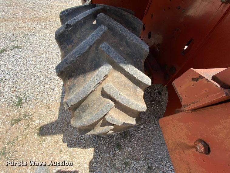 image for item HG9179 2000 Ditch Witch 8020T  cable plow