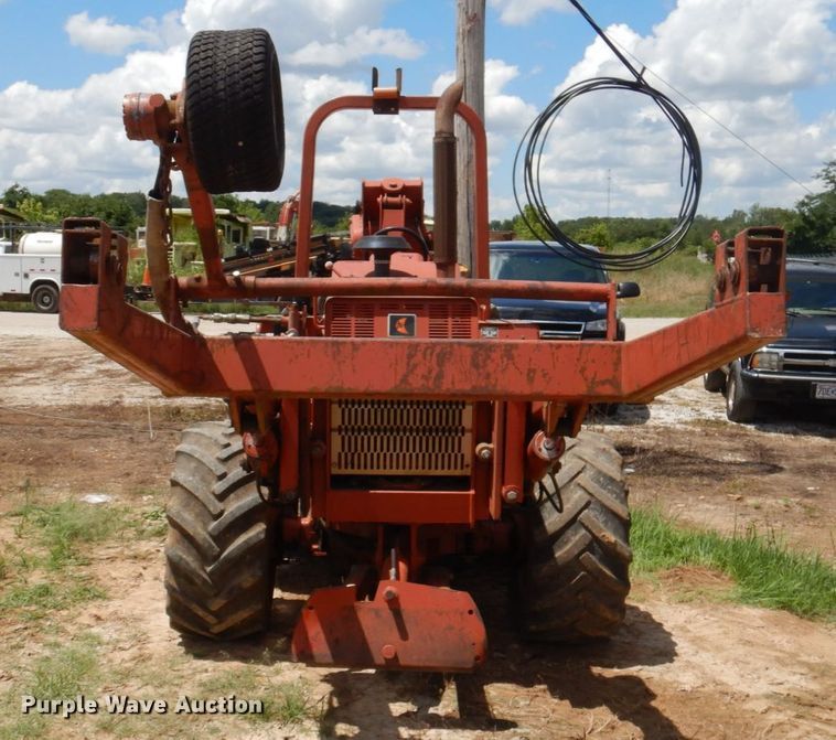 image for item HG9180 Ditch Witch 8020  cable plow