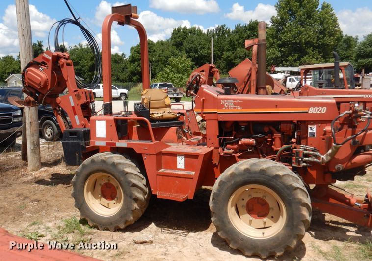 image for item HG9180 Ditch Witch 8020  cable plow