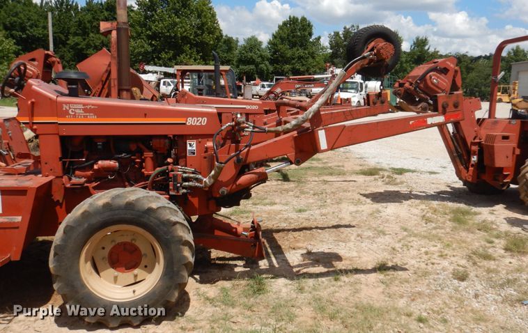 image for item HG9180 Ditch Witch 8020  cable plow