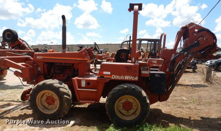 image for item HG9180 Ditch Witch 8020  cable plow