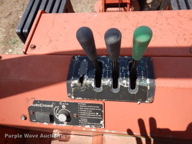 image for item HG9180 Ditch Witch 8020  cable plow