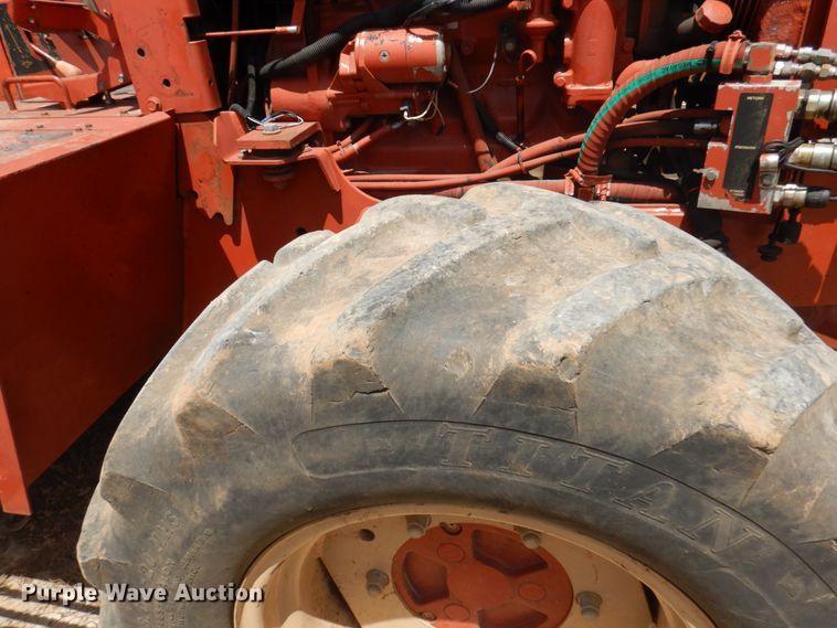 image for item HG9180 Ditch Witch 8020  cable plow