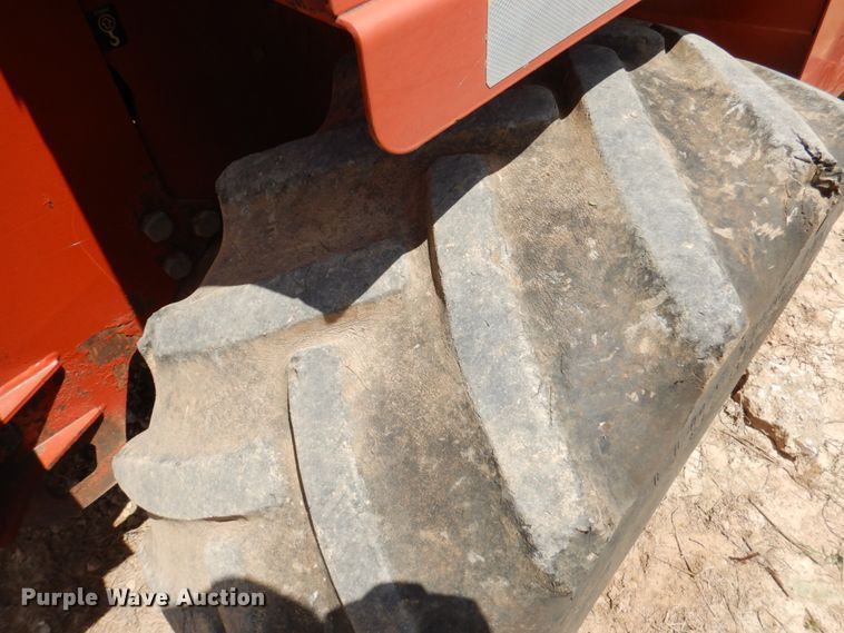 image for item HG9180 Ditch Witch 8020  cable plow