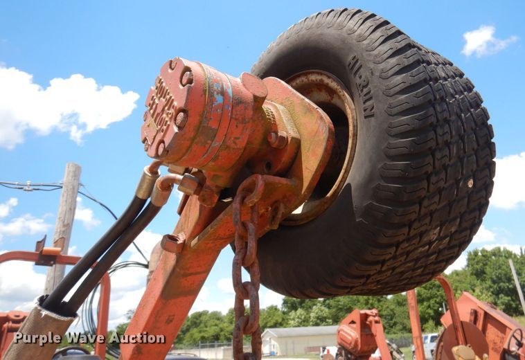 image for item HG9180 Ditch Witch 8020  cable plow