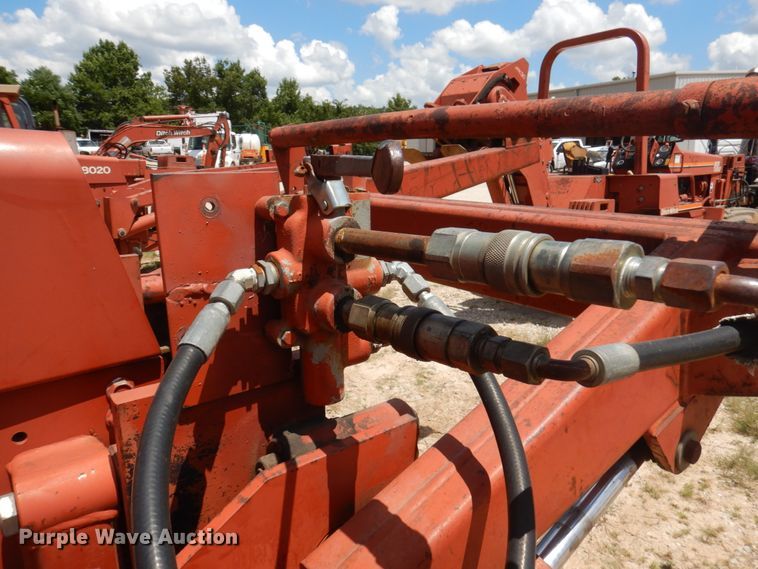 image for item HG9180 Ditch Witch 8020  cable plow