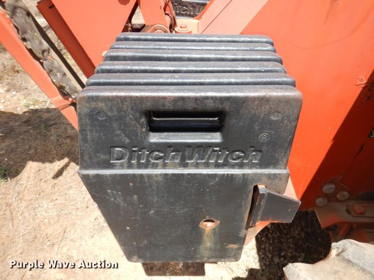 image for item HG9180 Ditch Witch 8020  cable plow