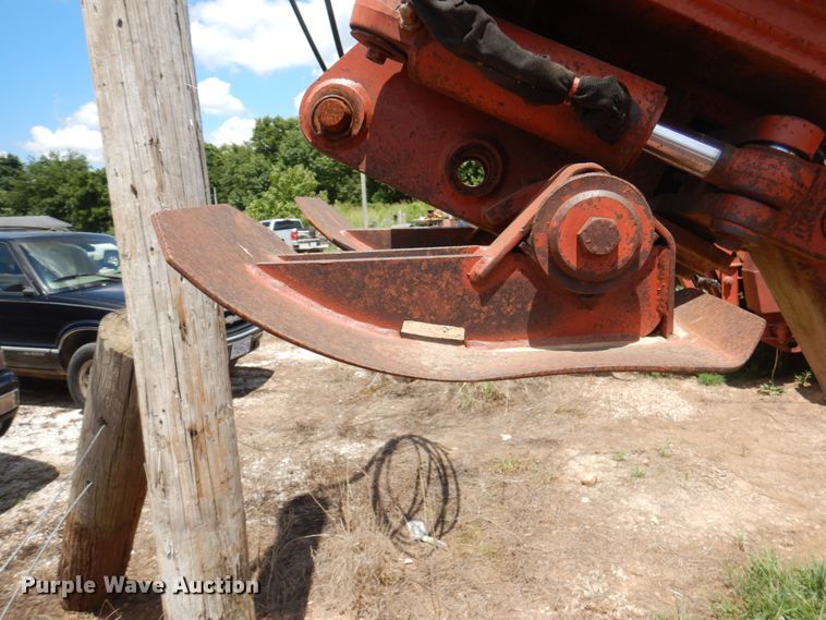 image for item HG9180 Ditch Witch 8020  cable plow