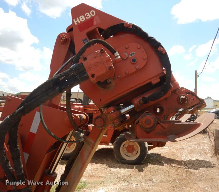 image for item HG9180 Ditch Witch 8020  cable plow
