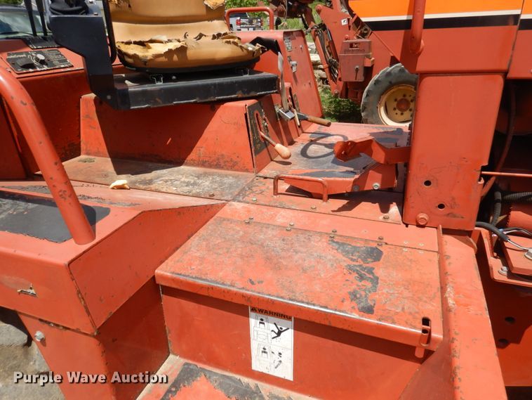 image for item HG9180 Ditch Witch 8020  cable plow