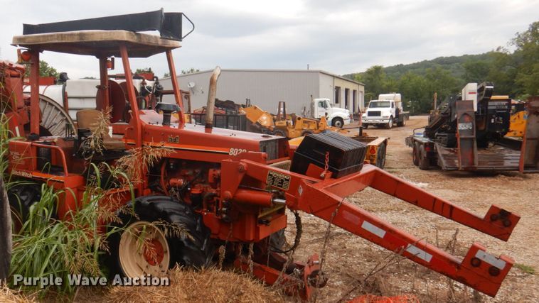 image for item HG9182 2000 Ditch Witch 8020  cable plow