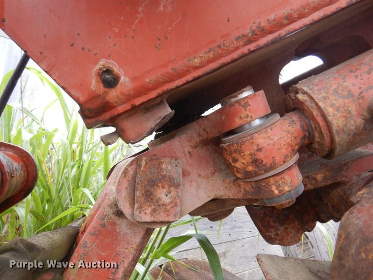 image for item HG9182 2000 Ditch Witch 8020  cable plow