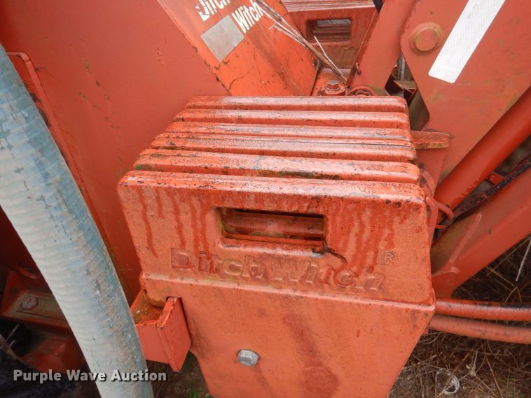 image for item HG9182 2000 Ditch Witch 8020  cable plow