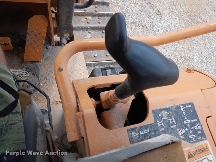 image for item HG9183 2004 Case 550H LT  dozer