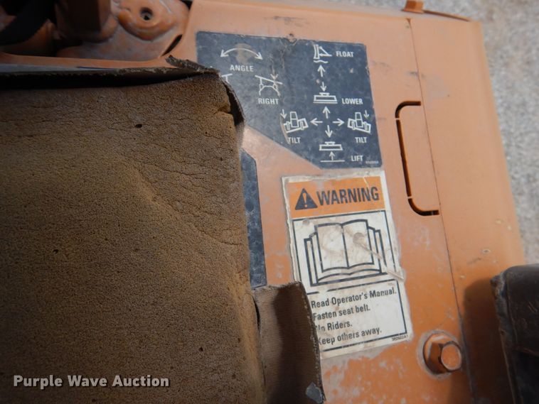 image for item HG9183 2004 Case 550H LT  dozer