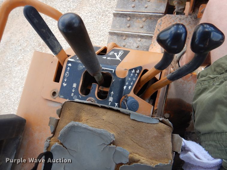 image for item HG9183 2004 Case 550H LT  dozer