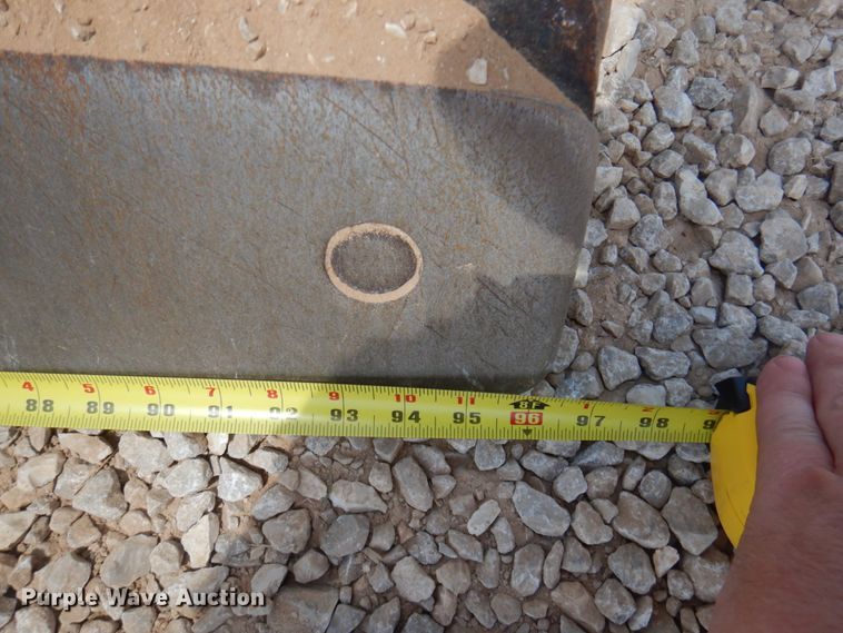 image for item HG9183 2004 Case 550H LT  dozer