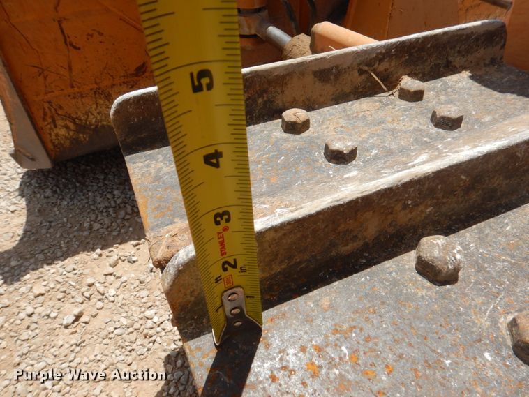 image for item HG9183 2004 Case 550H LT  dozer