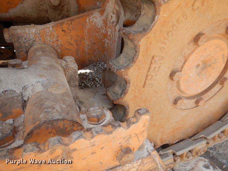 image for item HG9183 2004 Case 550H LT  dozer