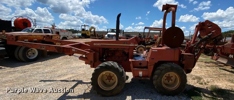 image for item HG9184 Ditch Witch 8020  cable plow