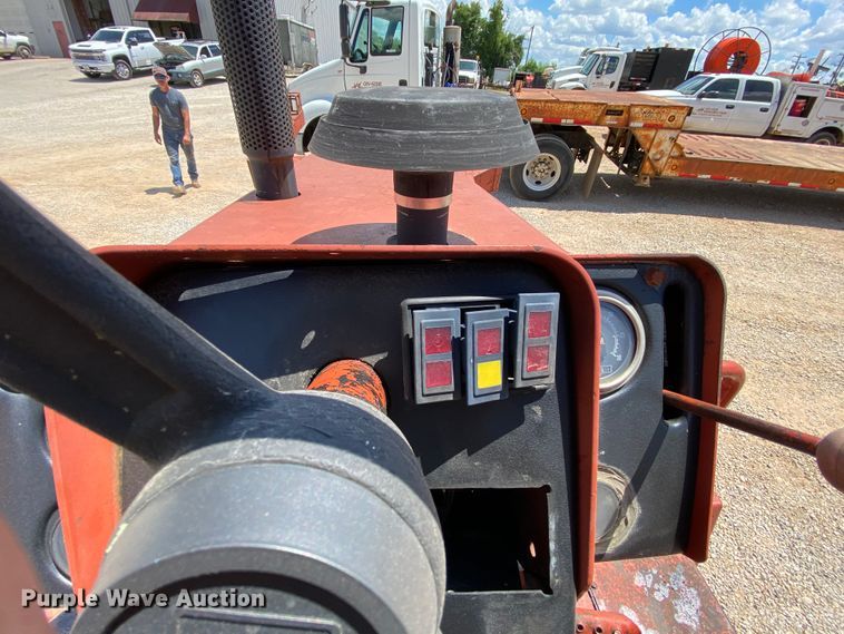 image for item HG9184 Ditch Witch 8020  cable plow