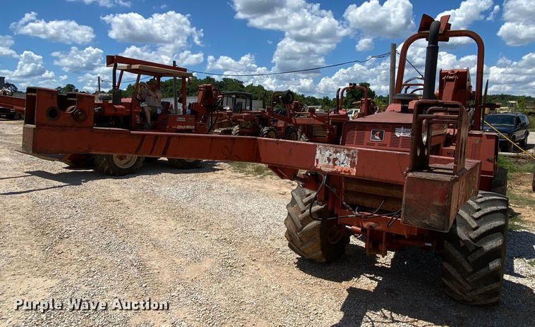 image for item HG9184 Ditch Witch 8020  cable plow