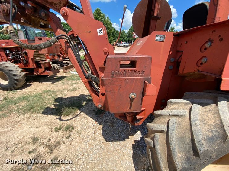image for item HG9184 Ditch Witch 8020  cable plow