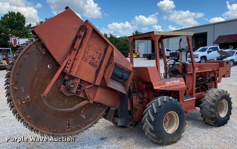 image for item HG9185 Ditch Witch 6510DD  rock saw
