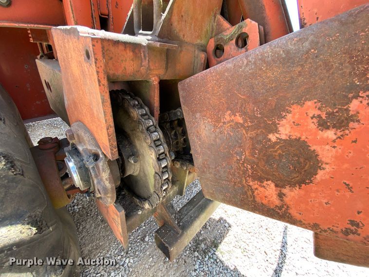 image for item HG9185 Ditch Witch 6510DD  rock saw