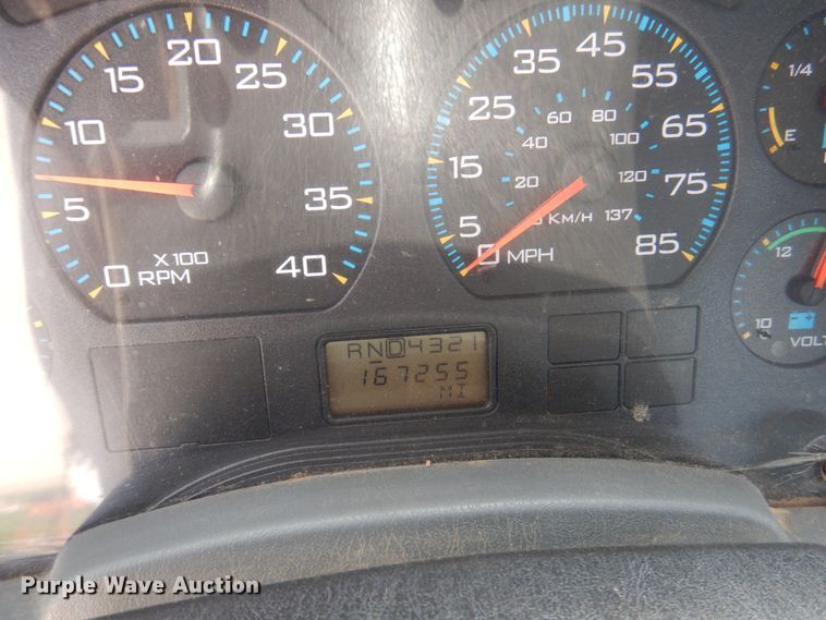 image for item HG9187 2007 International 4400  truck cab and chassis