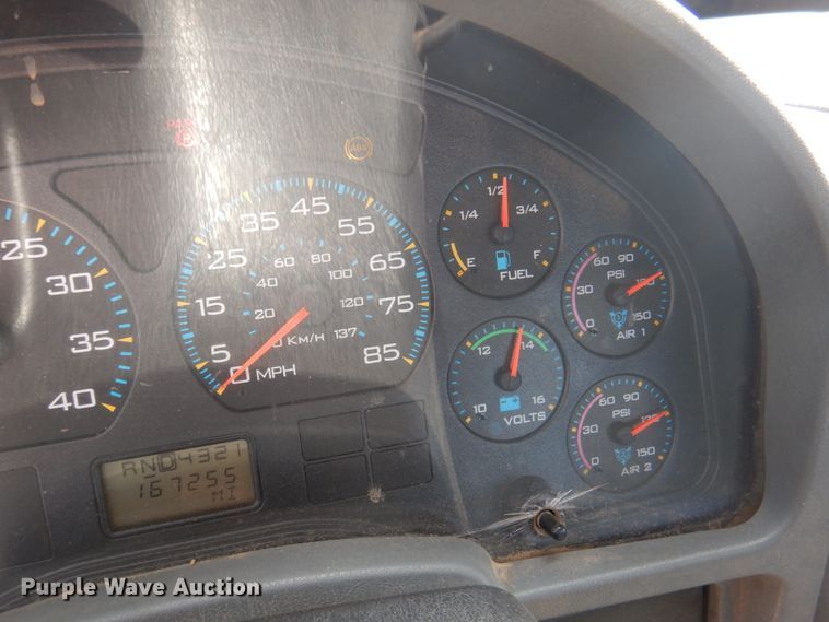 image for item HG9187 2007 International 4400  truck cab and chassis