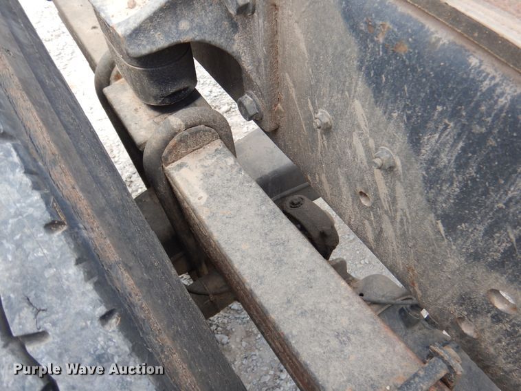 image for item HG9187 2007 International 4400  truck cab and chassis