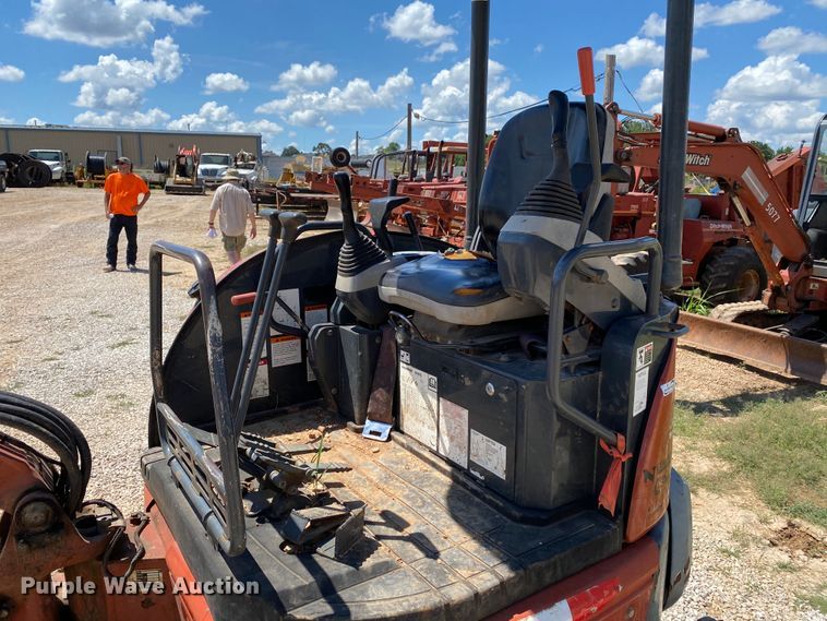 image for item HG9188 2005 Ditch Witch MX202  mini excavator