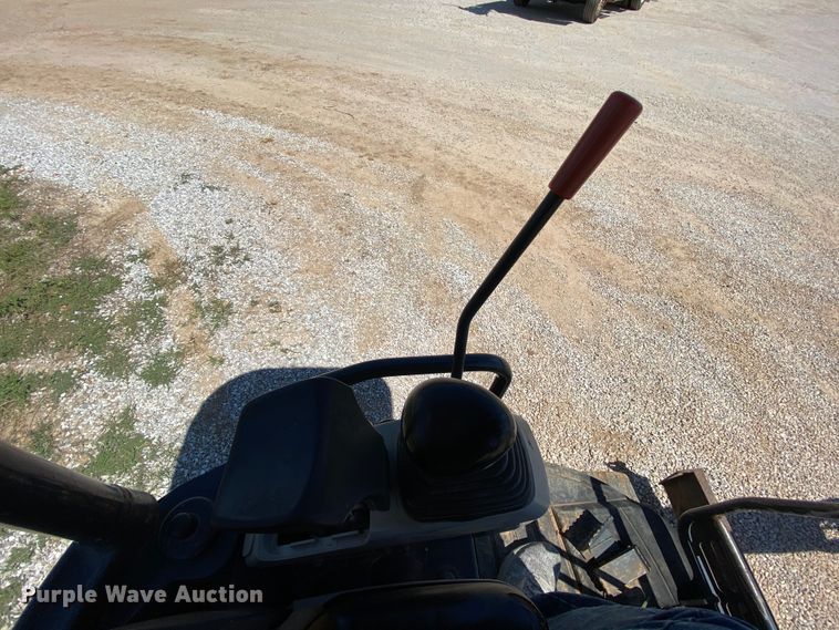 image for item HG9188 2005 Ditch Witch MX202  mini excavator