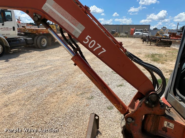 image for item HG9205 2005 Ditch Witch MX352  mini excavator