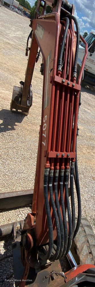 image for item HG9205 2005 Ditch Witch MX352  mini excavator