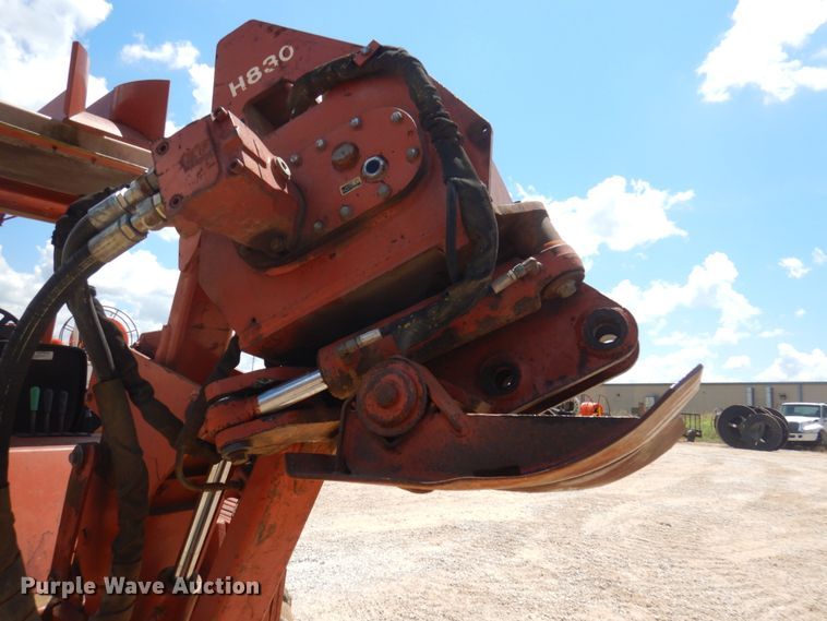 image for item HG9206 2001 Ditch Witch 8020  cable plow