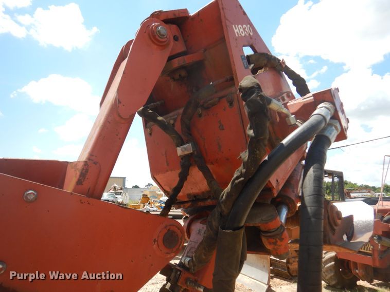 image for item HG9206 2001 Ditch Witch 8020  cable plow