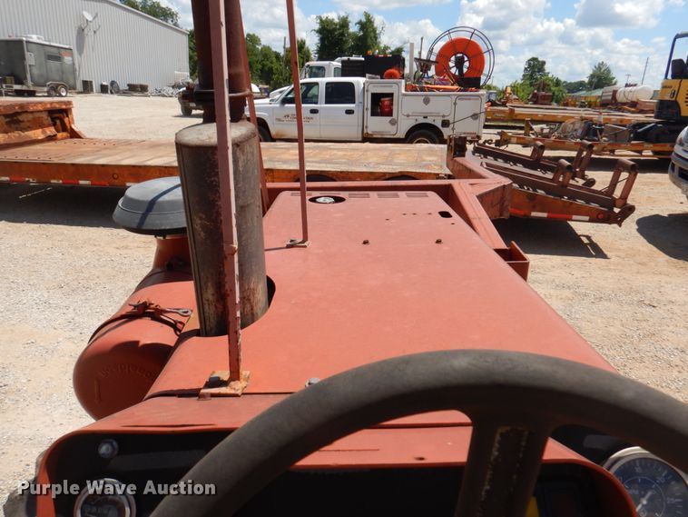 image for item HG9207 2001 Ditch Witch 8020  cable plow