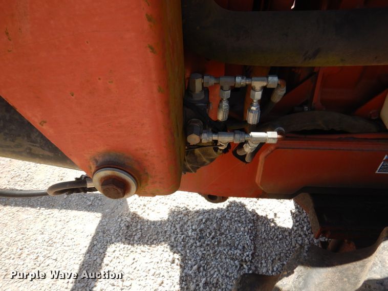 image for item HG9207 2001 Ditch Witch 8020  cable plow