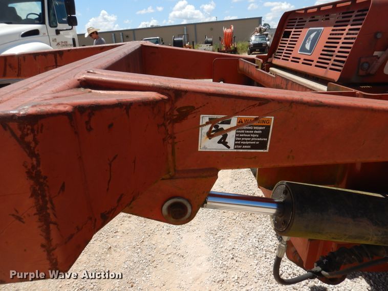 image for item HG9207 2001 Ditch Witch 8020  cable plow