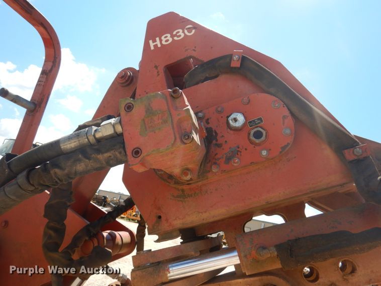 image for item HG9207 2001 Ditch Witch 8020  cable plow