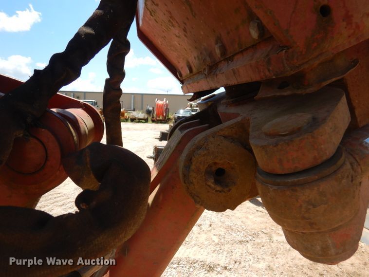 image for item HG9207 2001 Ditch Witch 8020  cable plow