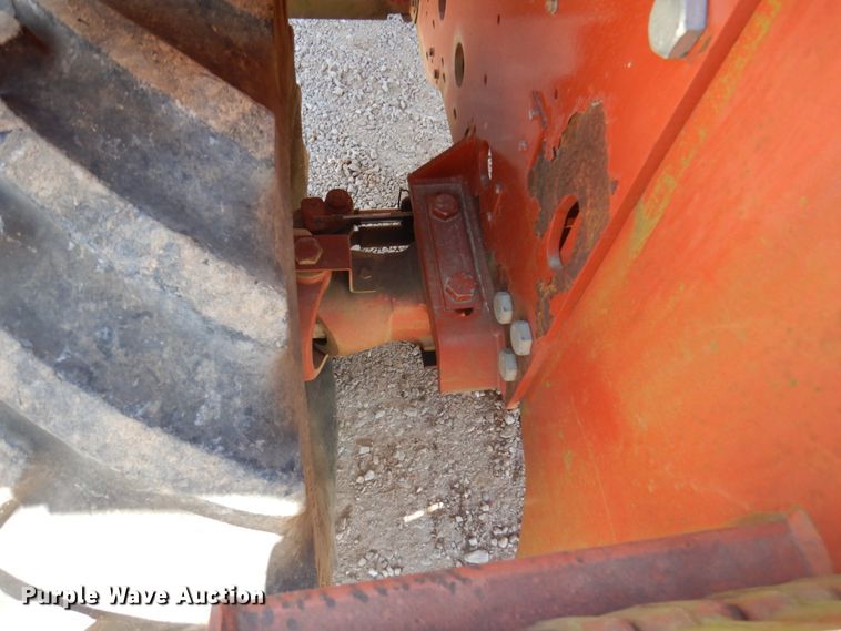 image for item HG9207 2001 Ditch Witch 8020  cable plow