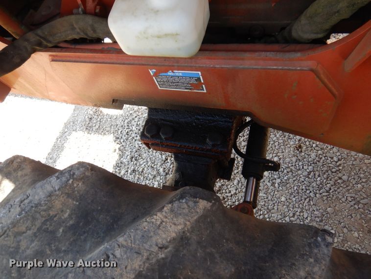 image for item HG9207 2001 Ditch Witch 8020  cable plow