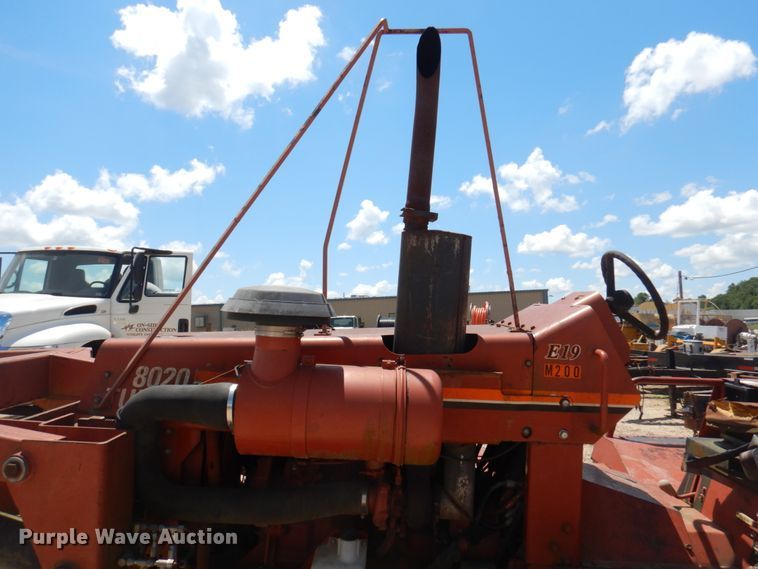 image for item HG9207 2001 Ditch Witch 8020  cable plow