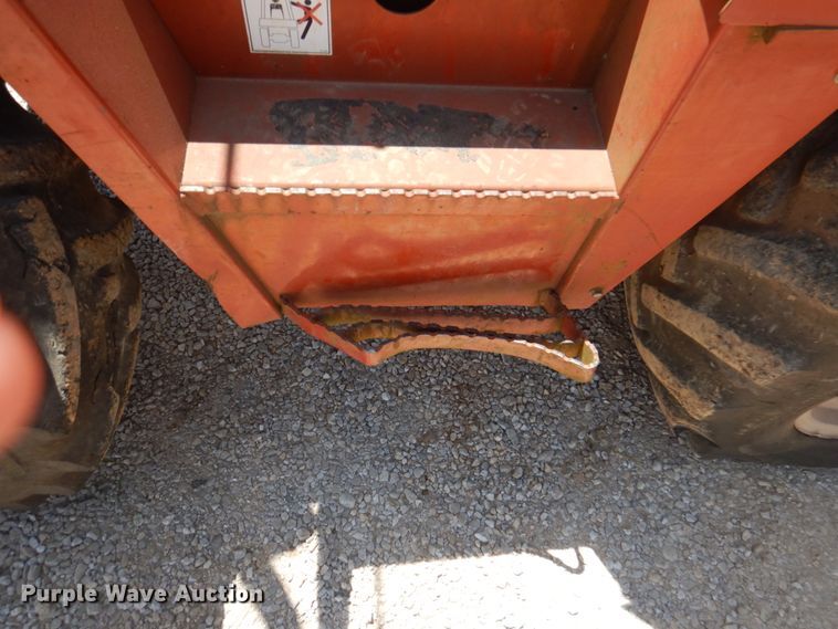 image for item HG9207 2001 Ditch Witch 8020  cable plow