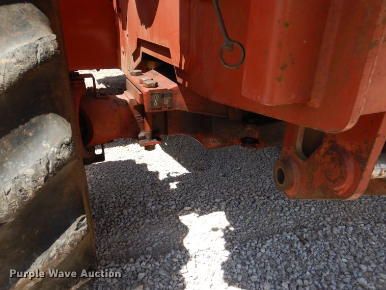 image for item HG9207 2001 Ditch Witch 8020  cable plow